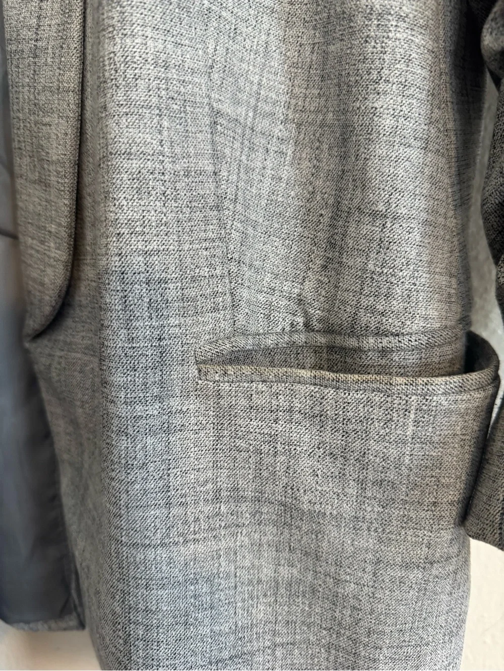 DKNY Gray Shawl Collar Blazer with cinched sleeves
